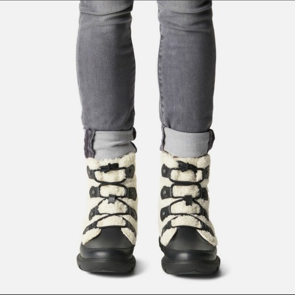 Sorel Boots Explorer ll Joan Cozy NIB - Picture 8 of 15